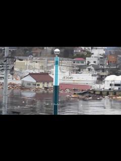 [x]東日本大震災（1）大津波 気仙沼市内湾 - YouTube
