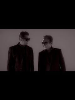 [x]鳥羽一郎・山川 豊「俺たちの子守唄」MUSIC VIDEO - YouTube