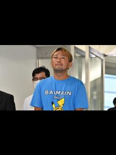 [x]ガーシー元議員を逮捕 俳優らへの常習的脅迫容疑 成田到着直後 - 毎日動画