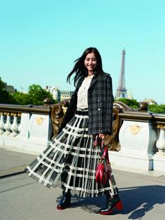 [x]新木優子、「ディオール」と一緒におしゃれクルーズ