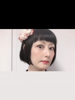 [x]鳥居みゆき(43)おいっ子の顔出し動画に反響「美形おいっ子さん」「お姉さんもお綺麗でしたね」 - ABEMAエンタメ - 話題のSNS ...