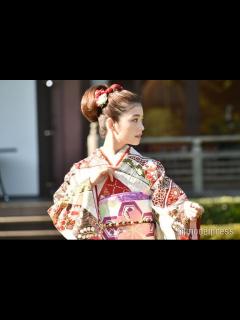 [x]Pin em 小芝風花#3