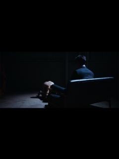 [x]松本まりか、全裸で身を伏せ… 福士蒼汰と危険な関係に 映画「湖の女たち」超特報 - YouTube