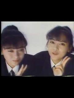 [x]1987年CM HITACHI Lo-D TWIN EDIT COMPO ふたりの美穂編 中山美穂 - YouTube